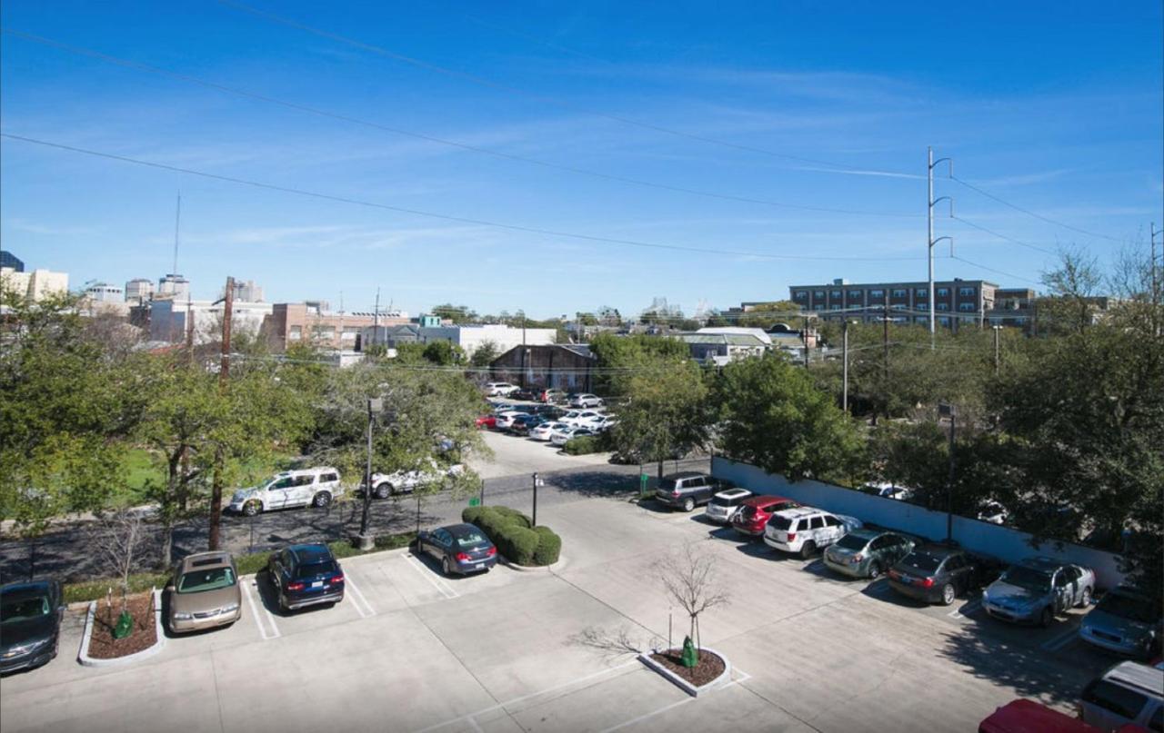 Spacious 4Bd Luxury Penthouse With Balcony New Orleans Exterior photo